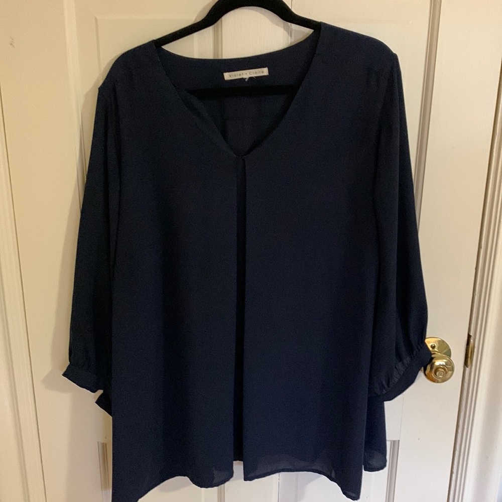 Navy 3/4 sleeve blouse